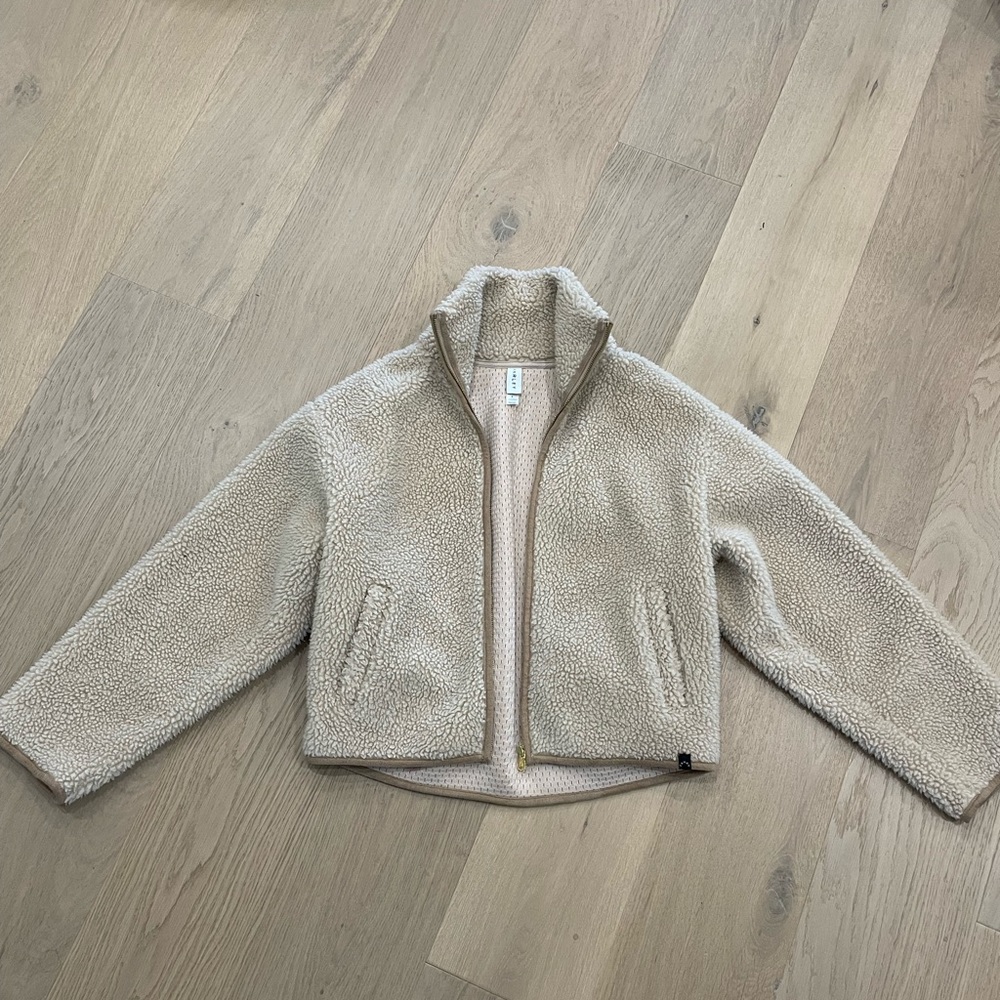 Like new Varley teddy jacket